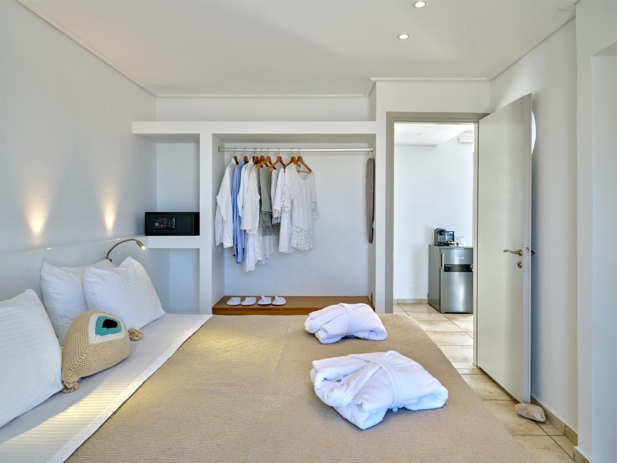 Kanale'S Rooms & Suites Naousa  Exterior photo